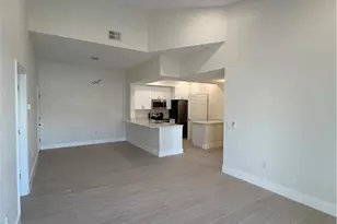 9025 Colby Dr, Fort Myers, FL 33919 - Photo 5