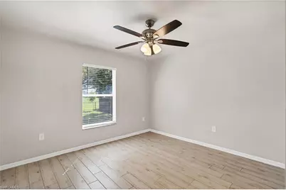2035 NE 8th Pl, Cape Coral, FL 33909 - Photo 17