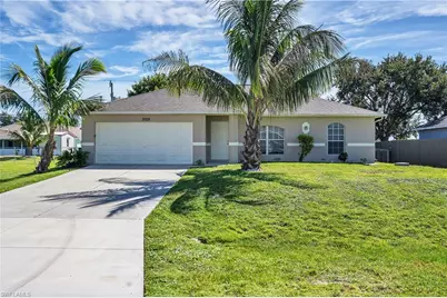 2035 NE 8th Pl, Cape Coral, FL 33909 - Photo 1