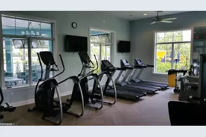 2625 Manzilla Ln, Cape Coral, FL 33909 - Photo 25