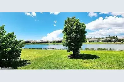 2625 Manzilla Ln, Cape Coral, FL 33909 - Photo 23