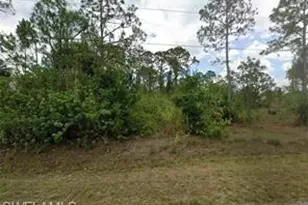 908 Clark Ave, Lehigh Acres, FL 33972 - Photo 1