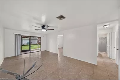 4407 SW 7th Pl #7, Cape Coral, FL 33914 - Photo 3