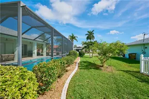 3903 SW 1st Pl, Cape Coral, FL 33914 - Photo 13