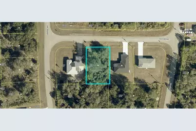 715 Yucatan Ave, Lehigh Acres, FL 33972 - Photo 1
