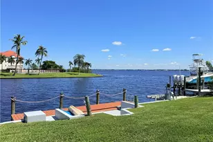 2025 SE 44th St, Cape Coral, FL 33904 - Photo 7