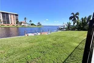 2025 SE 44th St, Cape Coral, FL 33904 - Photo 35