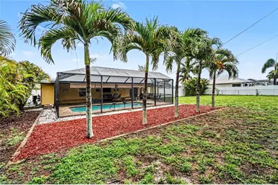 316 SW 19th Ter, Cape Coral, FL 33991 - Photo 27