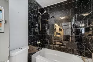 316 SW 19th Terrace, Cape Coral, FL 33991 - Photo 15