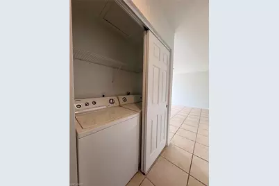 11464 Char Ann Dr, Fort Myers, FL 33908 - Photo 5