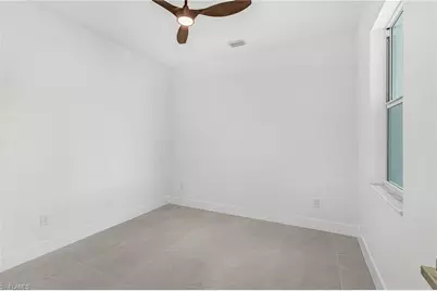 3804 SE 12th Ave, Cape Coral, FL 33904 - Photo 5