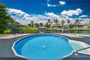 1106 SE 23rd Pl, Cape Coral, FL 33990 - Photo 9