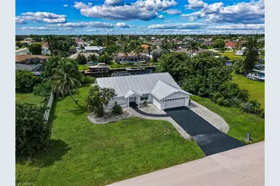 1106 SE 23rd Pl, Cape Coral, FL 33990 - Photo 3