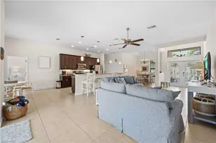 2704 SW 4th Pl, Cape Coral, FL 33914 - Photo 9