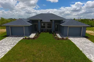 1315 NE 8th Pl, Cape Coral, FL 33909 - Photo 1