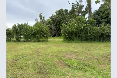 842 Whispering Pines Rd, Cape Coral, FL 33993 - Photo 1