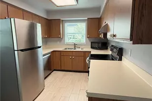6865 Sandtrap Dr, Fort Myers, FL 33919 - Photo 15