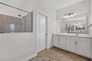 20075 Hartford Blvd, Estero, FL 33928 - Photo 23