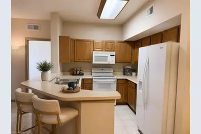 15585 Ocean Walk Cir #308, Fort Myers, FL 33908 - Photo 7