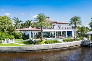 911 Aqua Ln, Fort Myers, FL 33919 - Photo 9