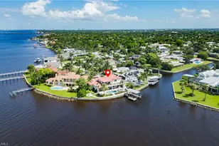 911 Aqua Ln, Fort Myers, FL 33919 - Photo 11