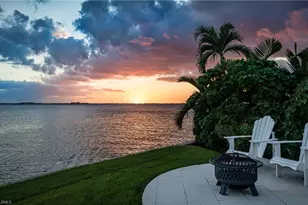 911 Aqua Ln, Fort Myers, FL 33919 - Photo 29