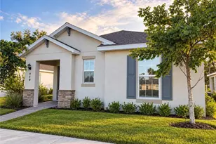 710 Treehouse Ln, Labelle, FL 33935 - Photo 1