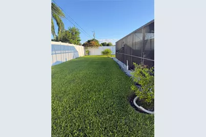 1943 SE 8th Pl, Cape Coral, FL 33990 - Photo 53
