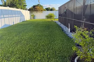 1943 SE 8th Pl, Cape Coral, FL 33990 - Photo 53
