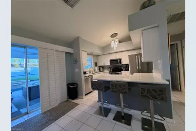 1943 SE 8th Pl, Cape Coral, FL 33990 - Photo 19