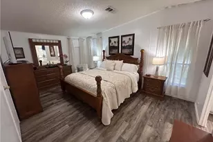 10561 Lake Loop Rd, North Fort Myers, FL 33903 - Photo 21