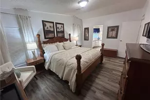 10561 Lake Loop Rd, North Fort Myers, FL 33903 - Photo 23