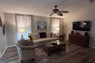 10561 Lake Loop Rd, North Fort Myers, FL 33903 - Photo 9