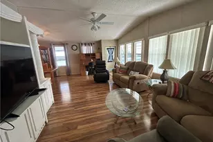 571 Sunrise Ln, North Fort Myers, FL 33903 - Photo 7
