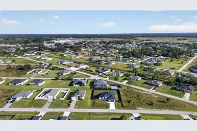 3808 21st St W, Lehigh Acres, FL 33971 - Photo 27