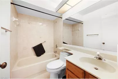 9629 Windsor Club Cir, Fort Myers, FL 33905 - Photo 17