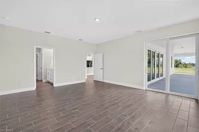 429 NW 14th Ter, Cape Coral, FL 33993 - Photo 13