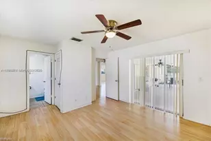 915 SE 20th St, Cape Coral, FL 33990 - Photo 11