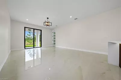 1025 Marshall Ave S, Lehigh Acres, FL 33974 - Photo 15