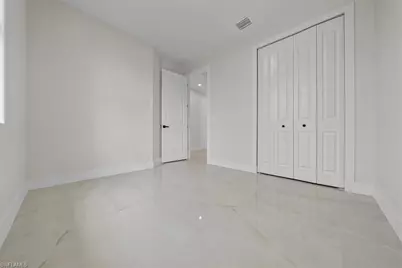 1025 Marshall Ave S, Lehigh Acres, FL 33974 - Photo 11