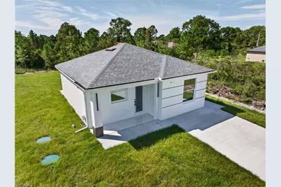 3011 40th St W, Lehigh Acres, FL 33971 - Photo 5