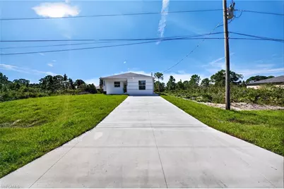 3011 40th St W, Lehigh Acres, FL 33971 - Photo 13
