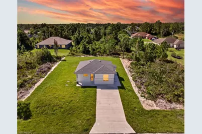 3011 40th St W, Lehigh Acres, FL 33971 - Photo 3