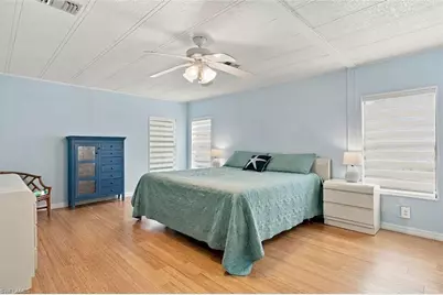 105 Calais Ct, Naples, FL 34112 - Photo 15