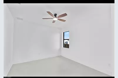 1701 NW 11th Pl, Cape Coral, FL 33993 - Photo 21