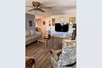 264 Shoreland Dr, Fort Myers, FL 33905 - Photo 9