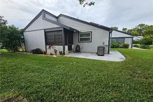 10426 Lakeport Ct, Lehigh Acres, FL 33936 - Photo 5