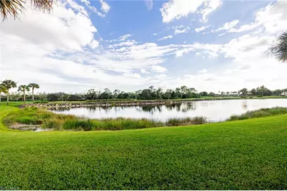 10381 McArthur Palm Ln #2711, Fort Myers, FL 33966 - Photo 3