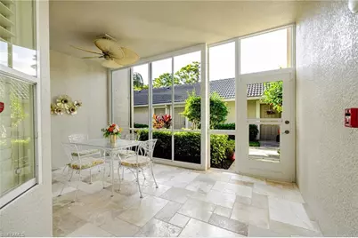 10381 McArthur Palm Ln #2711, Fort Myers, FL 33966 - Photo 9