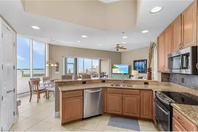4137 Bay Beach Ln #522, Fort Myers Beach, FL 33931 - Photo 5